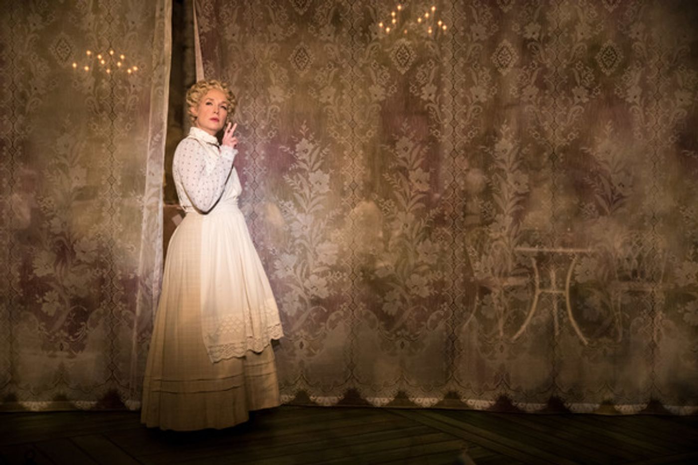 Photo Flash: First Look at Theater Latte Da's A LITTLE NIGHT MUSIC  Image