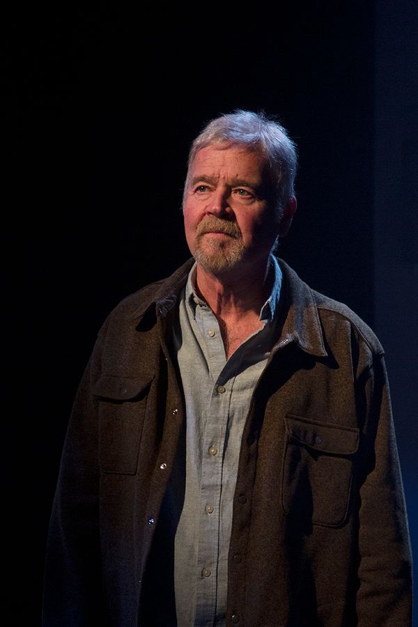 Dennis Holland Photo