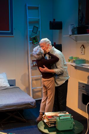 Dennis Holland, Anne O’Sullivan @ BroadwayWorld Dennis Holland, Anne O’Sullivan Photo