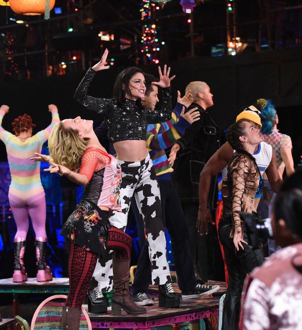 Vanessa Hudgens and the cast of Rent Photo