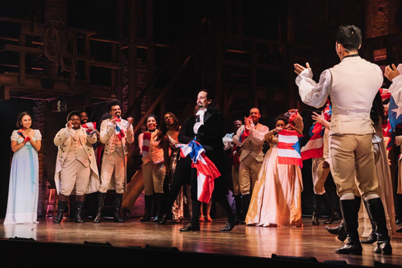 Photos: HAMILTON Takes Its Final Bow in Puerto Rico; Bill and Hillary Clinton, Gayle King, and More Share in the Evening  Image
