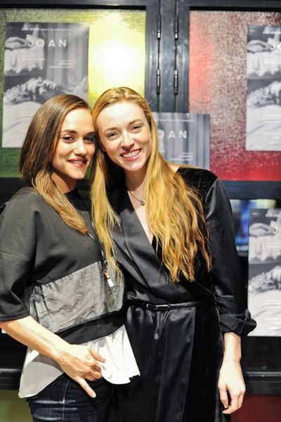 Alice Kremmelberg and Sarah Mezzanotte	
 Photo