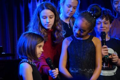 Ella Dane Morgan, Molly Richardson, Eleanor Koski, Mia Mei Williamson and Julian Lern Photo