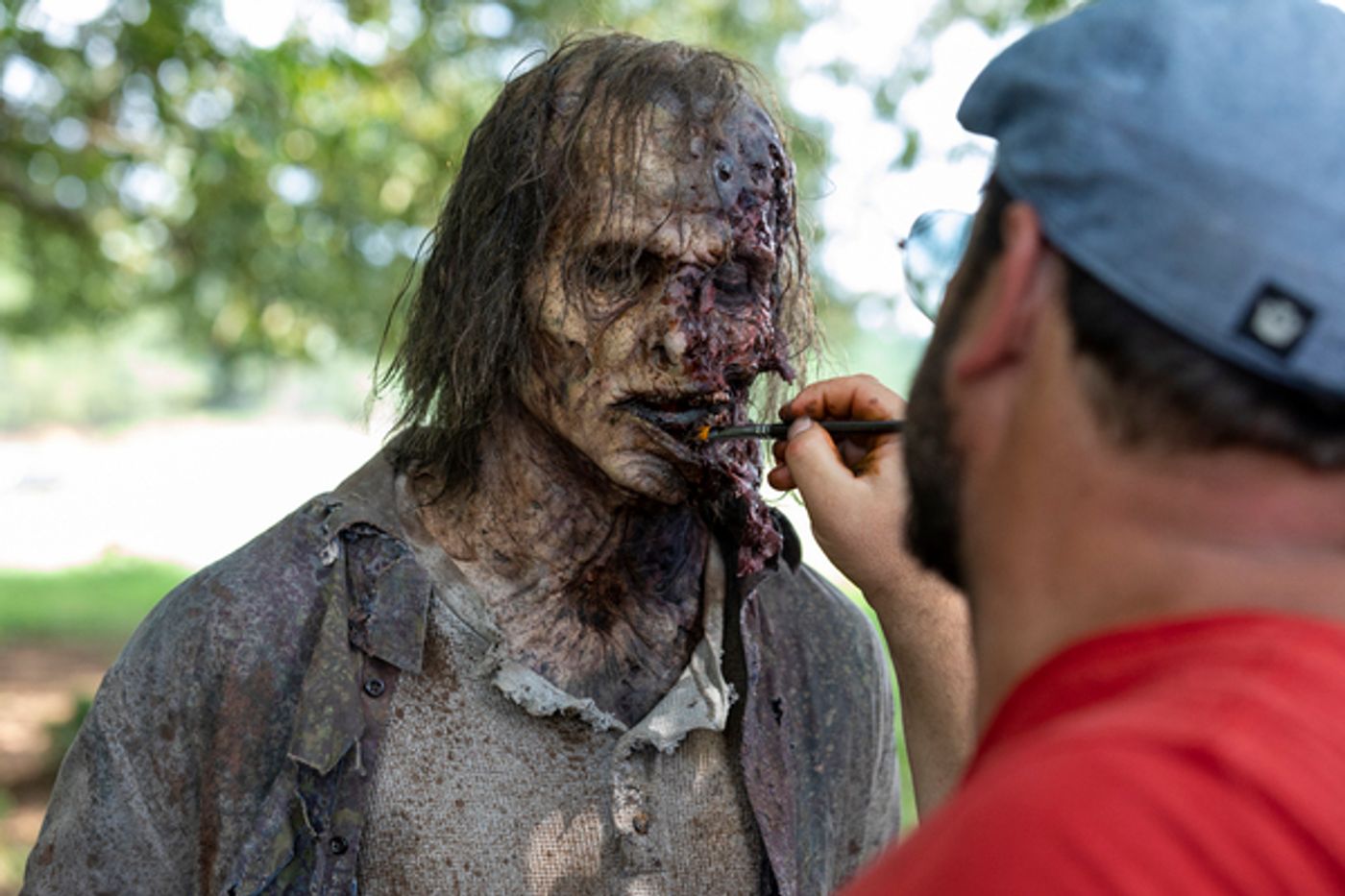 Photo Flash: AMC Releases Images From the Mid-Season Return of THE WALKING DEAD  Image
