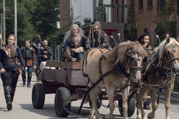 Melissa McBride as Carol Peletier, Khary Payton as Ezekiel, Cooper Andrews as Jerry Photo