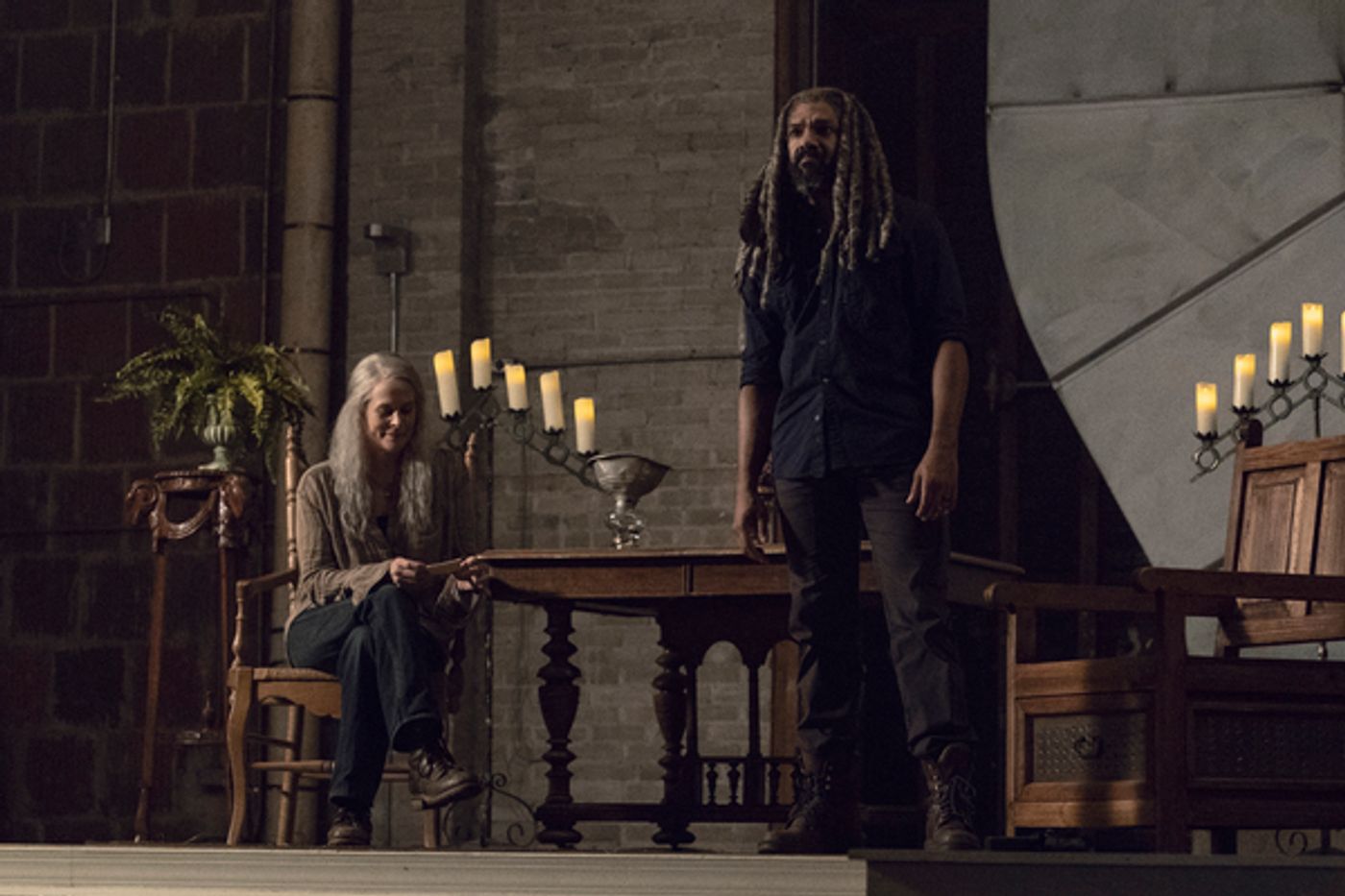 Photo Flash: AMC Releases Images From the Mid-Season Return of THE WALKING DEAD  Image