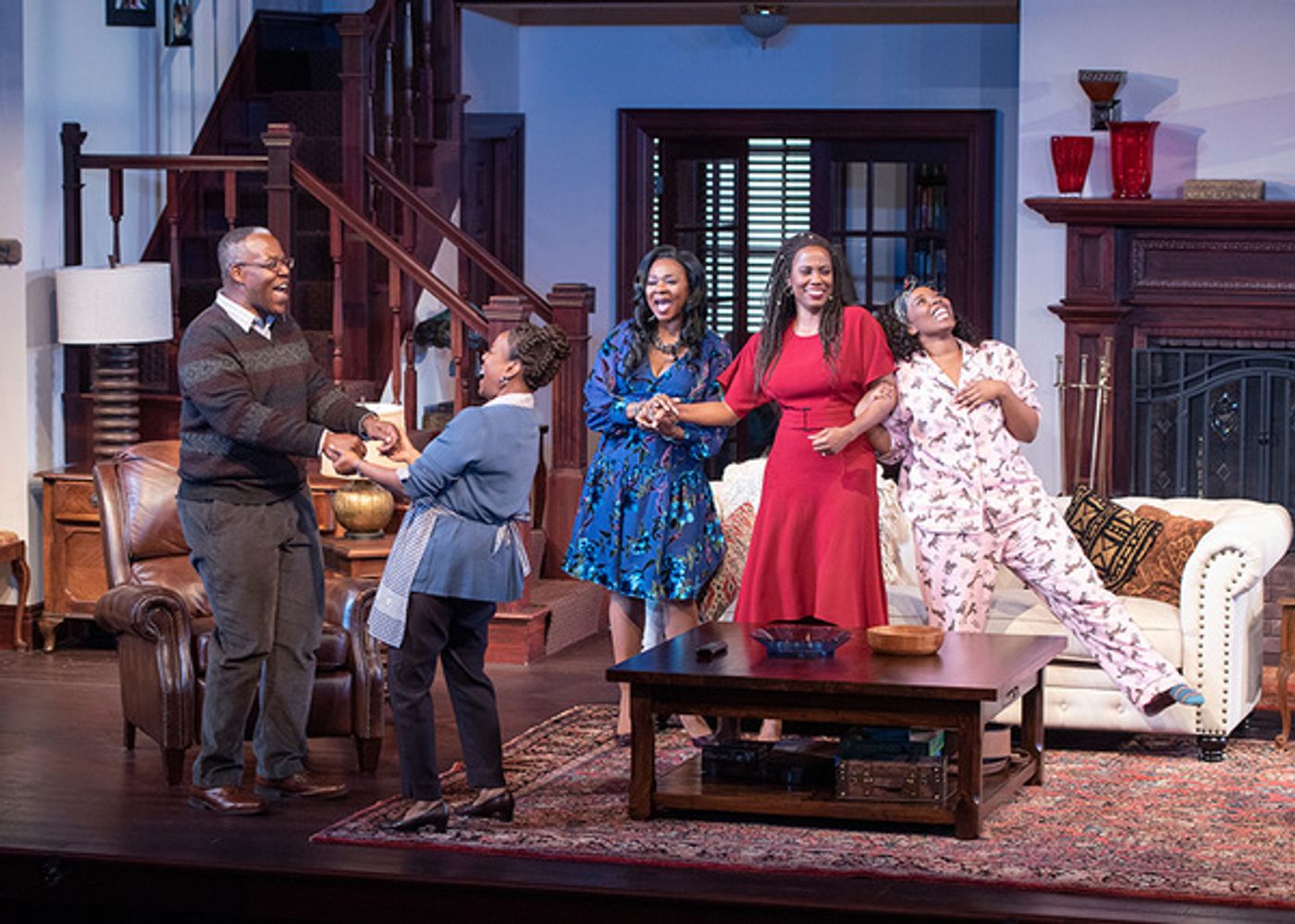 Photo Flash: First Look At Danai Guira's FAMILIAR At The Old Globe  Image