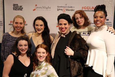 Phoebe Moore, Rachel Klippel, Emily Goldberg, Ann Delaney, Megan Elk, Caron Buinis an Photo