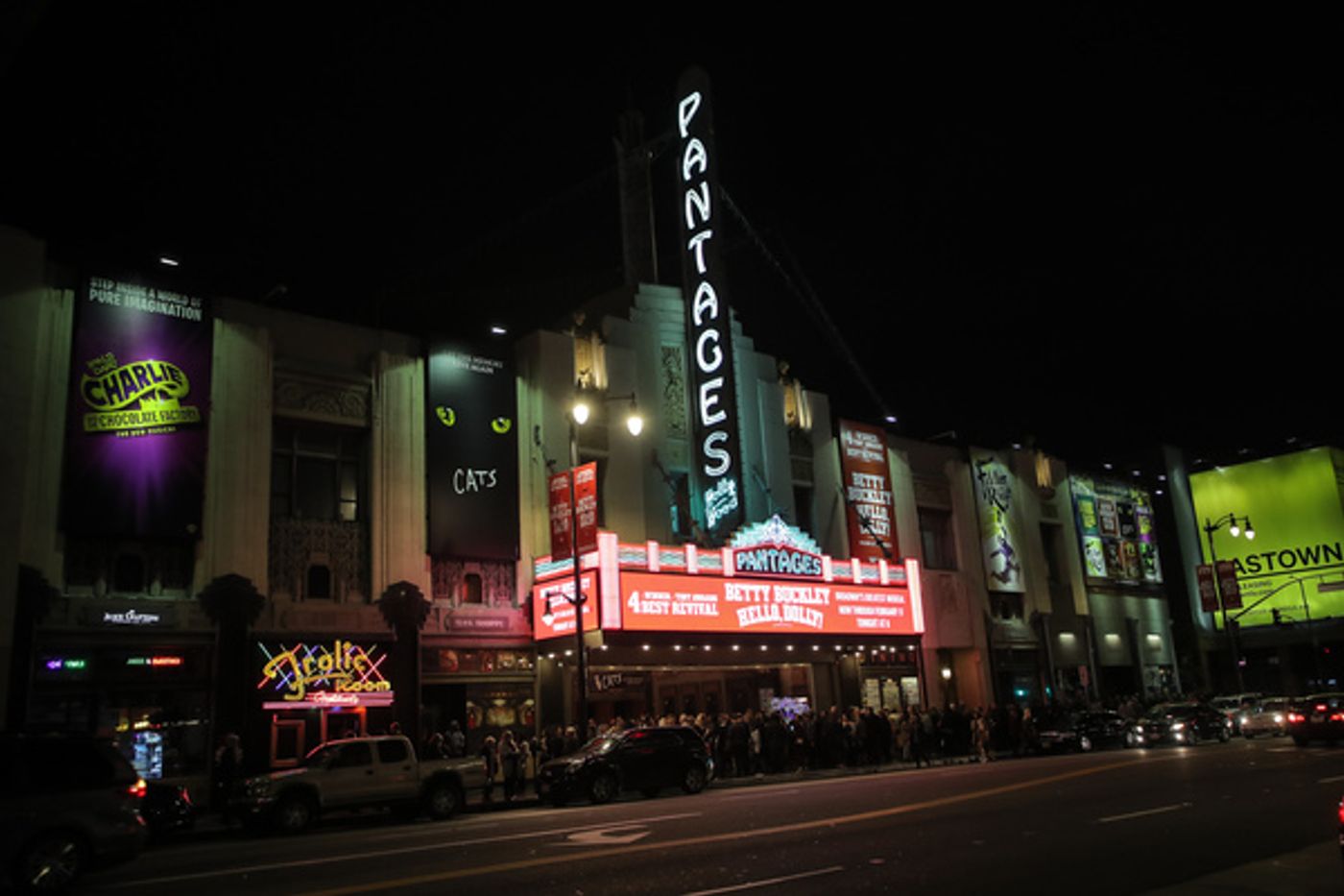 Photo Flash: On the Opening Night Red Carpet for HELLO, DOLLY! in Los Angeles!  Image