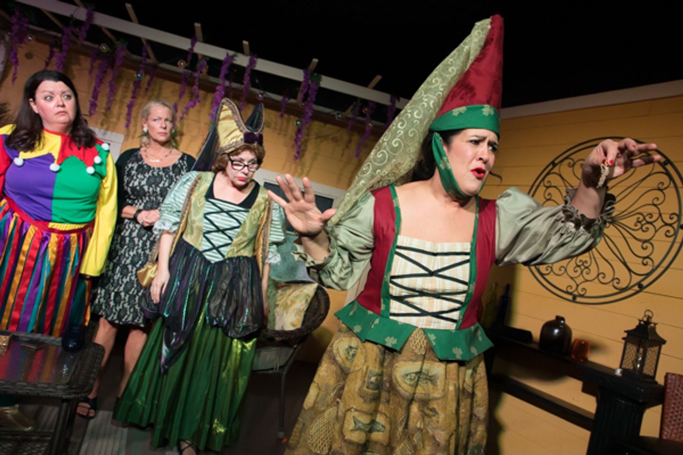 Photo Coverage: First look at Bruce Jacklin & Co's THE SAVANNAH SIPPING SOCIETY  Image