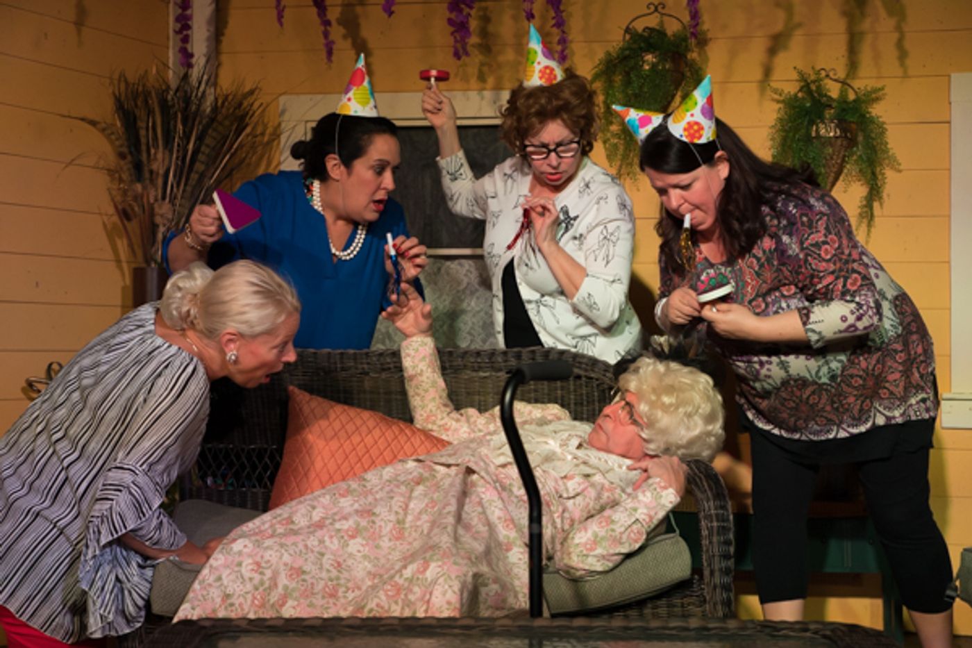 Photo Coverage: First look at Bruce Jacklin & Co's THE SAVANNAH SIPPING SOCIETY  Image