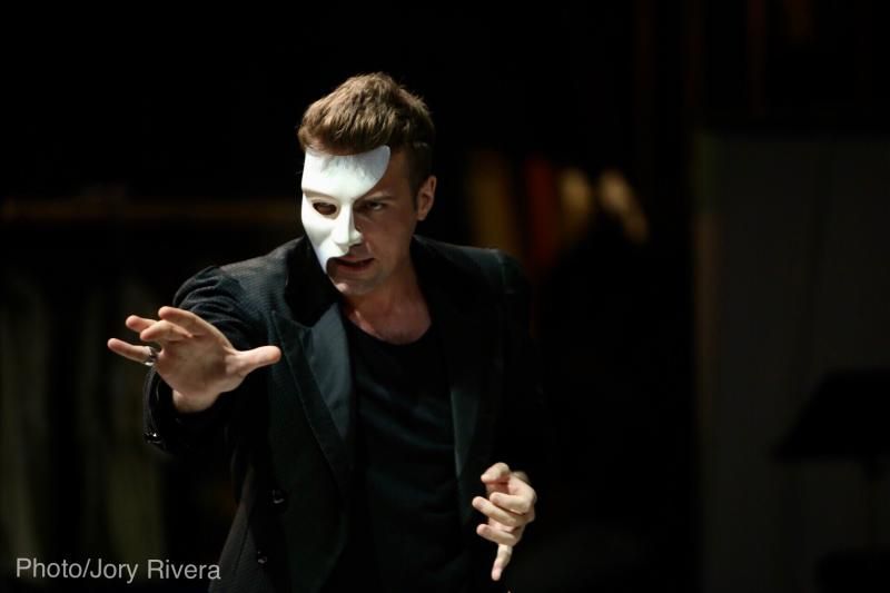In Rehearsal: Touring the Original THE PHANTOM OF THE OPERA For the Very First Time  Image