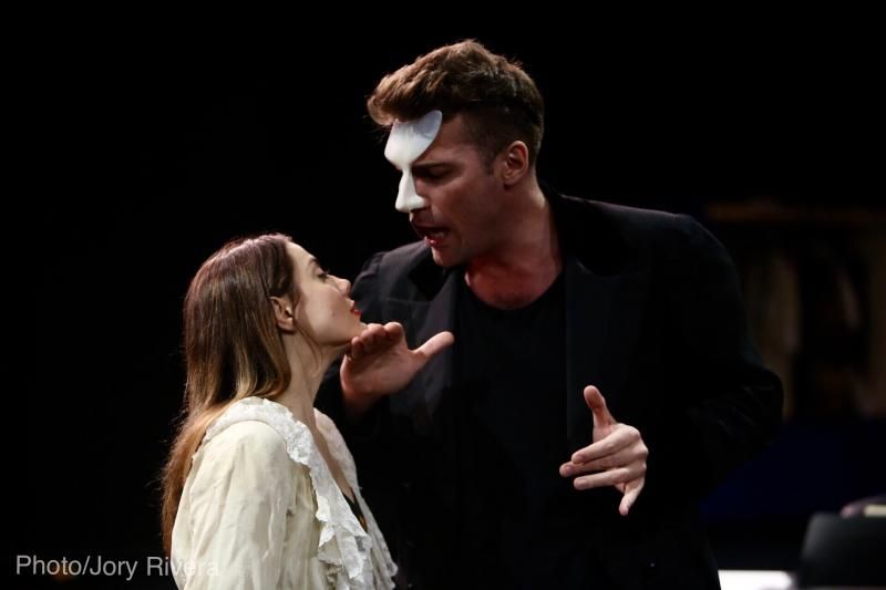 In Rehearsal: Touring the Original THE PHANTOM OF THE OPERA For the Very First Time  Image