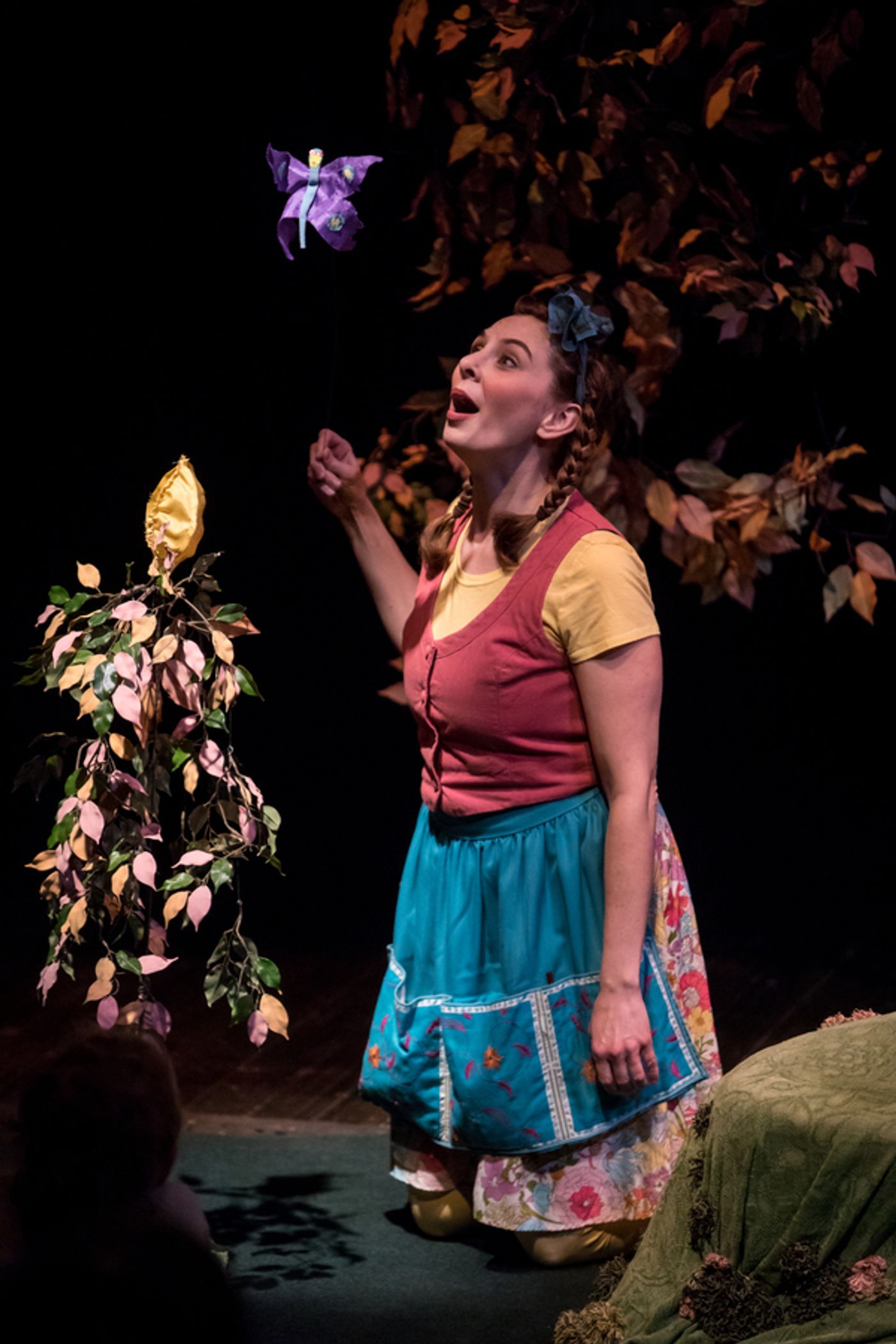 Photo Flash: Children's Theatre Company's Presents THE BIGGEST LITTLE HOUSE IN THE FOREST Photo Flash: Children's Theatre Company's Presents THE BIGGEST LITTLE HOUSE IN THE FOREST Image