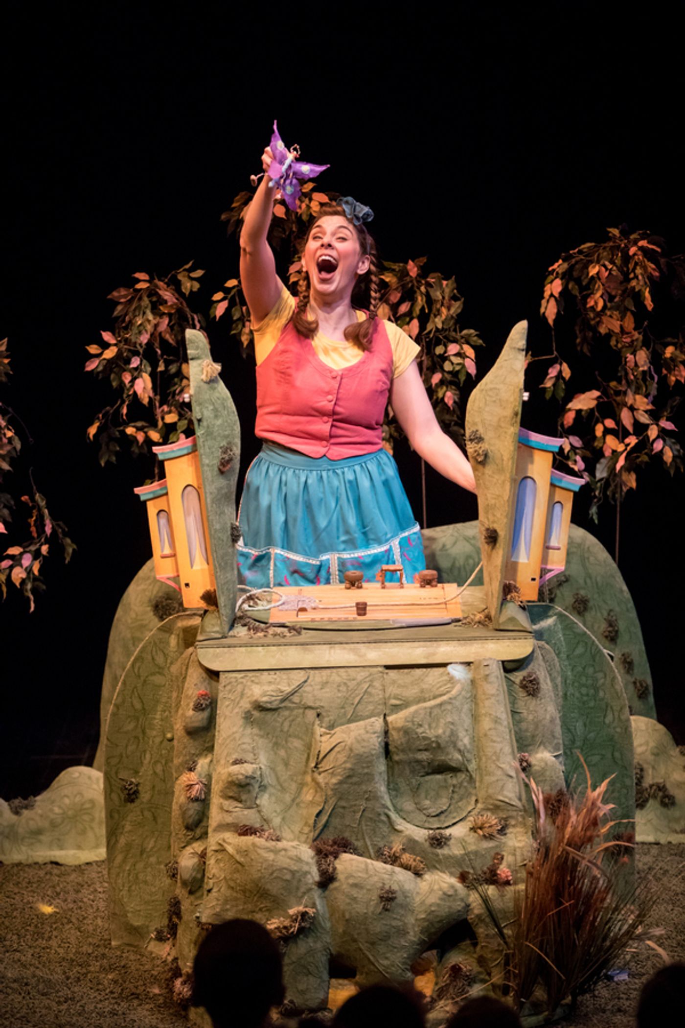 Photo Flash: Children's Theatre Company's Presents THE BIGGEST LITTLE HOUSE IN THE FOREST Photo Flash: Children's Theatre Company's Presents THE BIGGEST LITTLE HOUSE IN THE FOREST Image