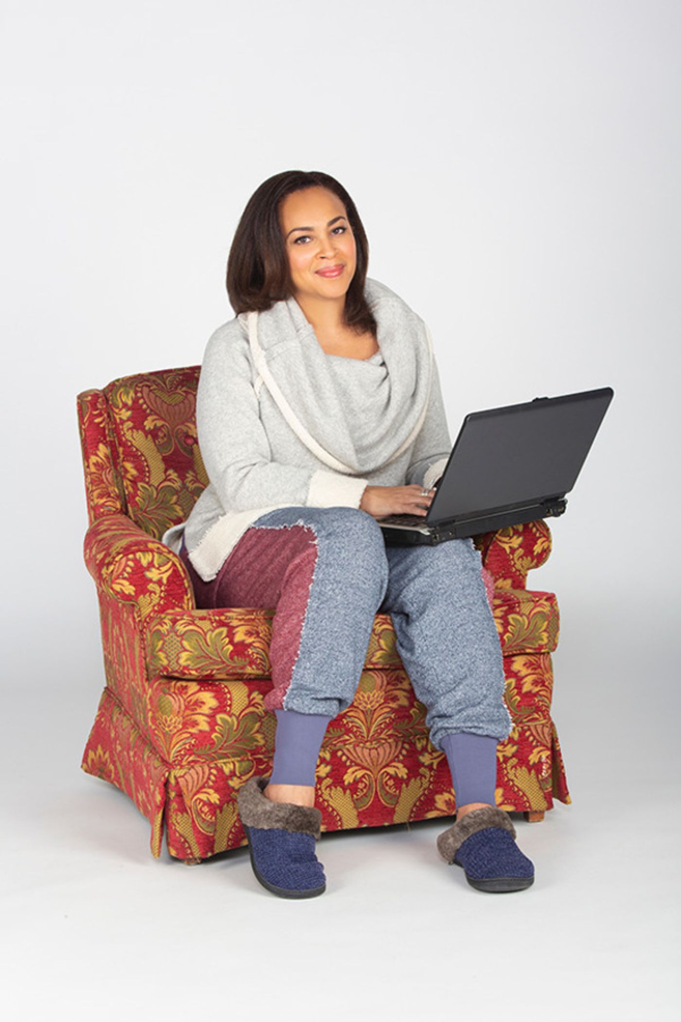 Photo Flash: First Look At the Class of TINY BEAUTIFUL THINGS  Image