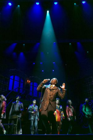 Kyle Taylor Parker @ BroadwayWorld Kyle Taylor Parker Photo