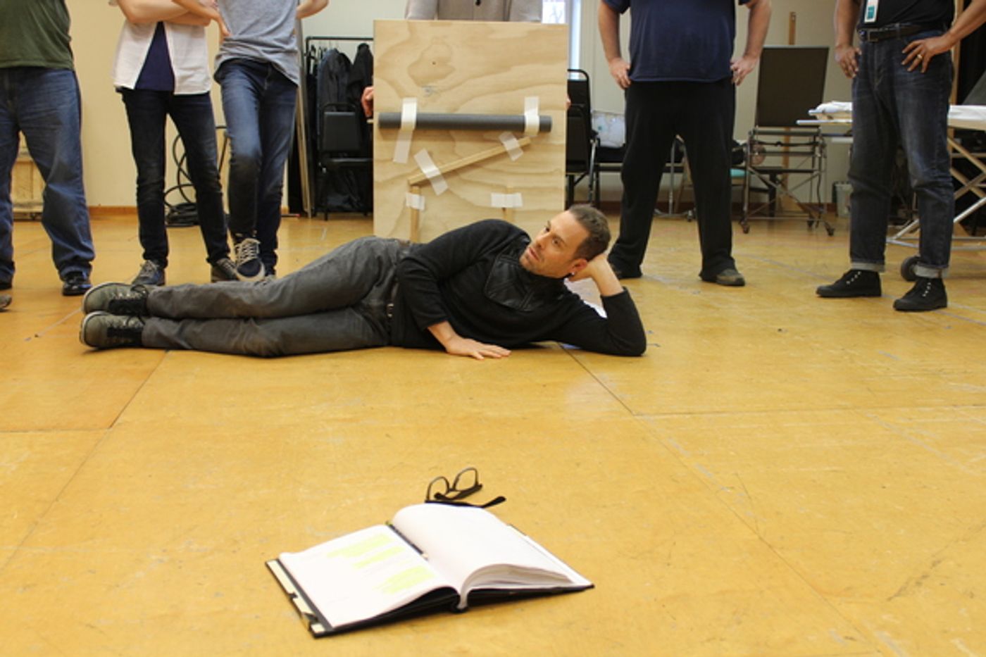 Photo Flash: Go Inside Rehearsals of Shakespeare Theatre Company's RICHARD THE THIRD  Image
