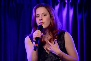 Juliane Godfrey Photo