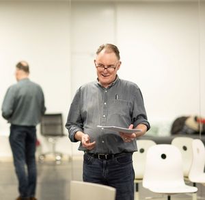 Robert Glenister Photo