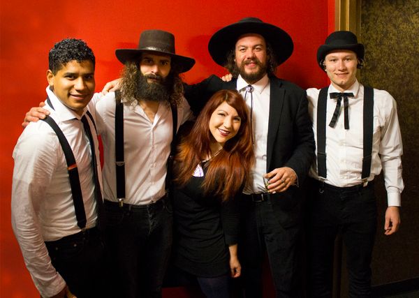 Interview: THE DEAD SOUTH Charms North America and Europe With Bluegrass, Banjo, Guitar and Grit Image