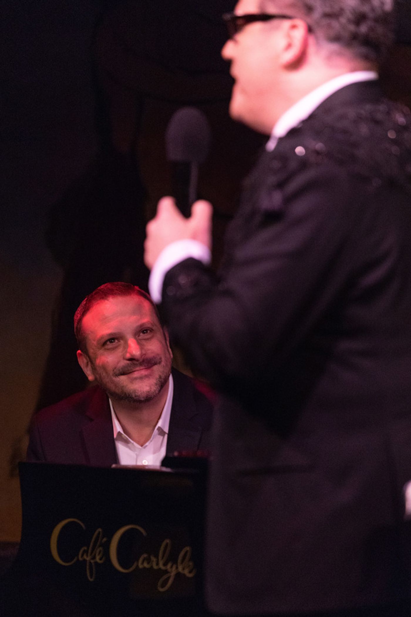 Photo Flash: Isaac Mizrahi Performs at Cafe Carlyle  Image