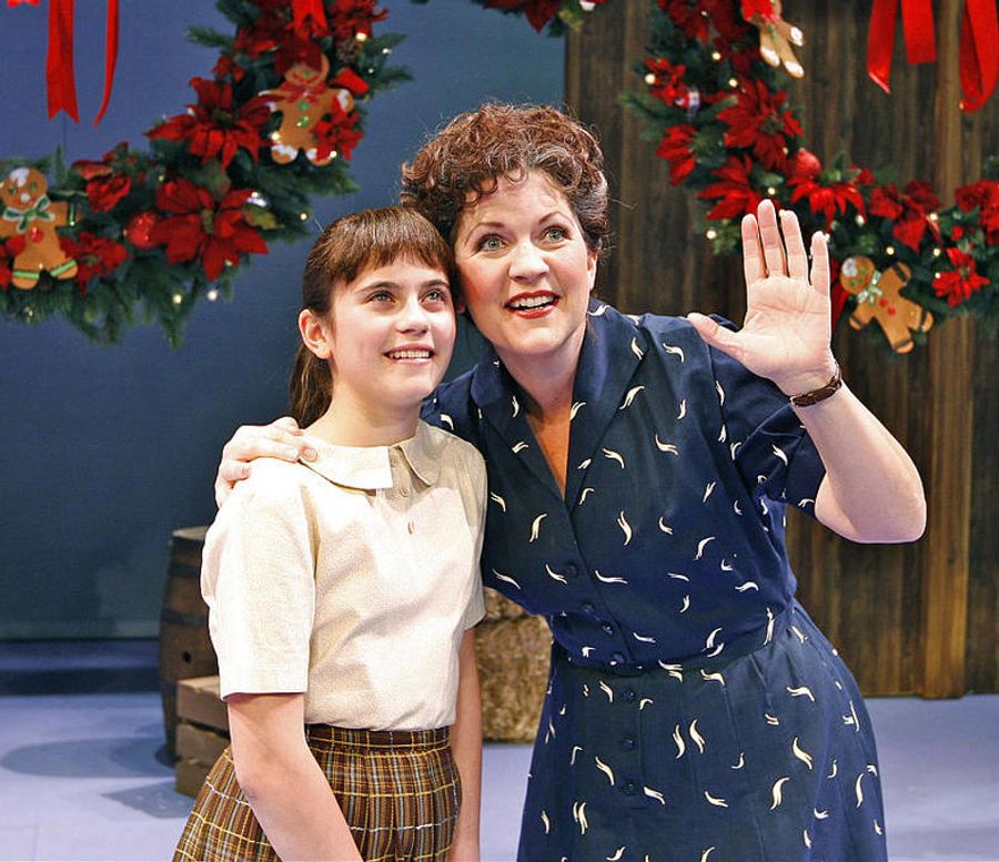 Interview: Mary Fanning Driggs Is A Pioneer Theatre Veteran, With ONCE Marking Her 22nd Production Image