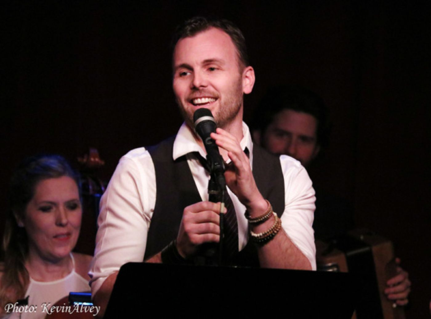 Photo Flash: Mairi Dorman-Phaneuf in 'More About the Melody: Celtic Night – Songs of Ireland and Scotland' at Birdland  Image