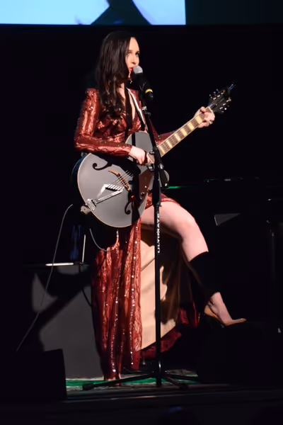 Lena Hall Photo