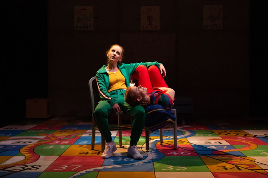 Photo Flash: First Look at nis Nua's American Premiere of BOX CLEVER Image