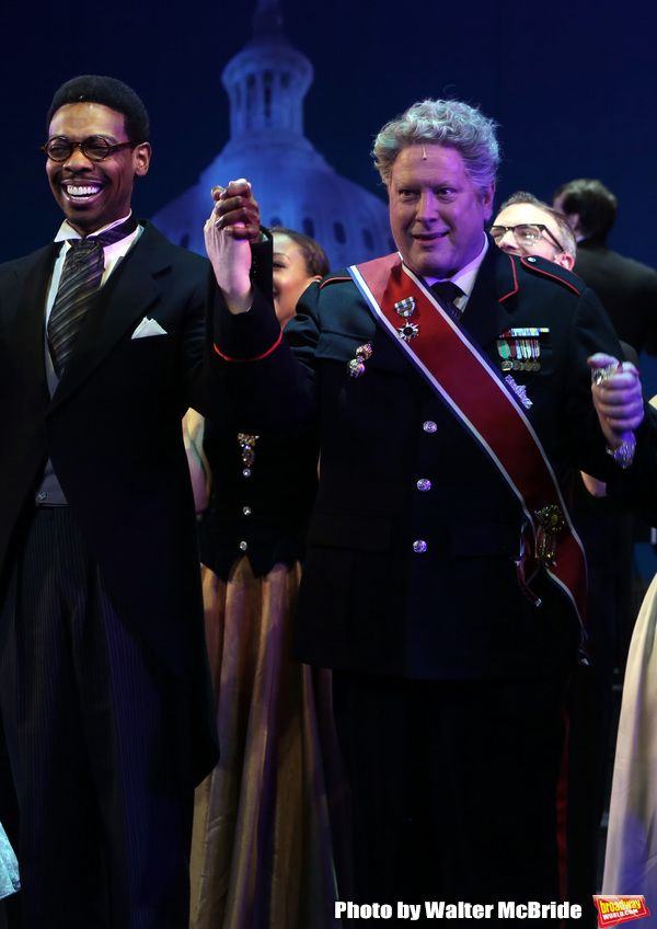 Michael Benjamin Washington and Darrell Hammond  Photo