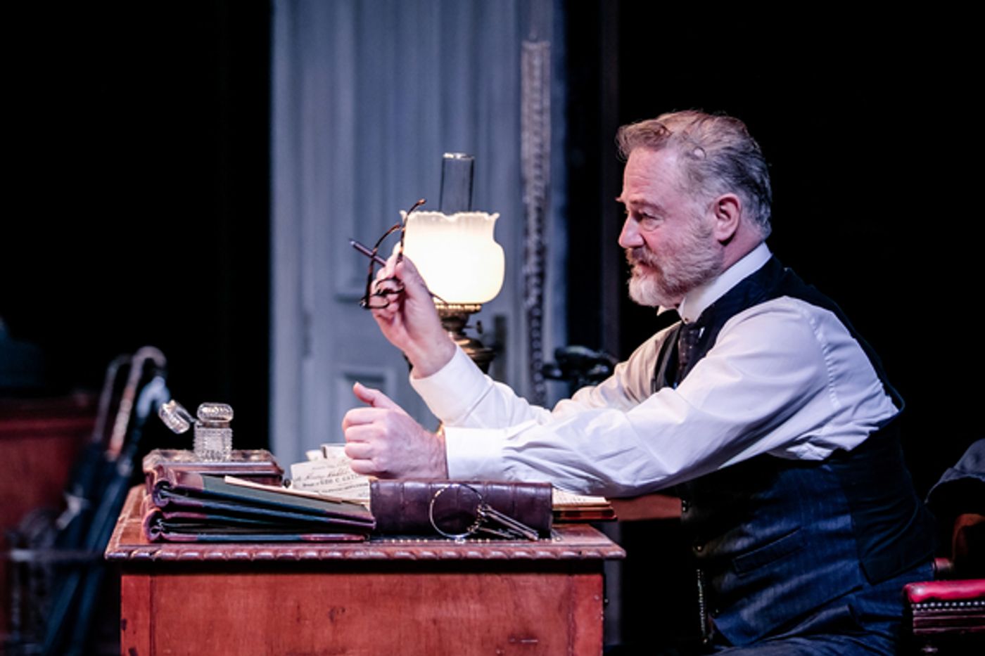 Photo Flash: First Look at RUTHERFORD AND SON  Image