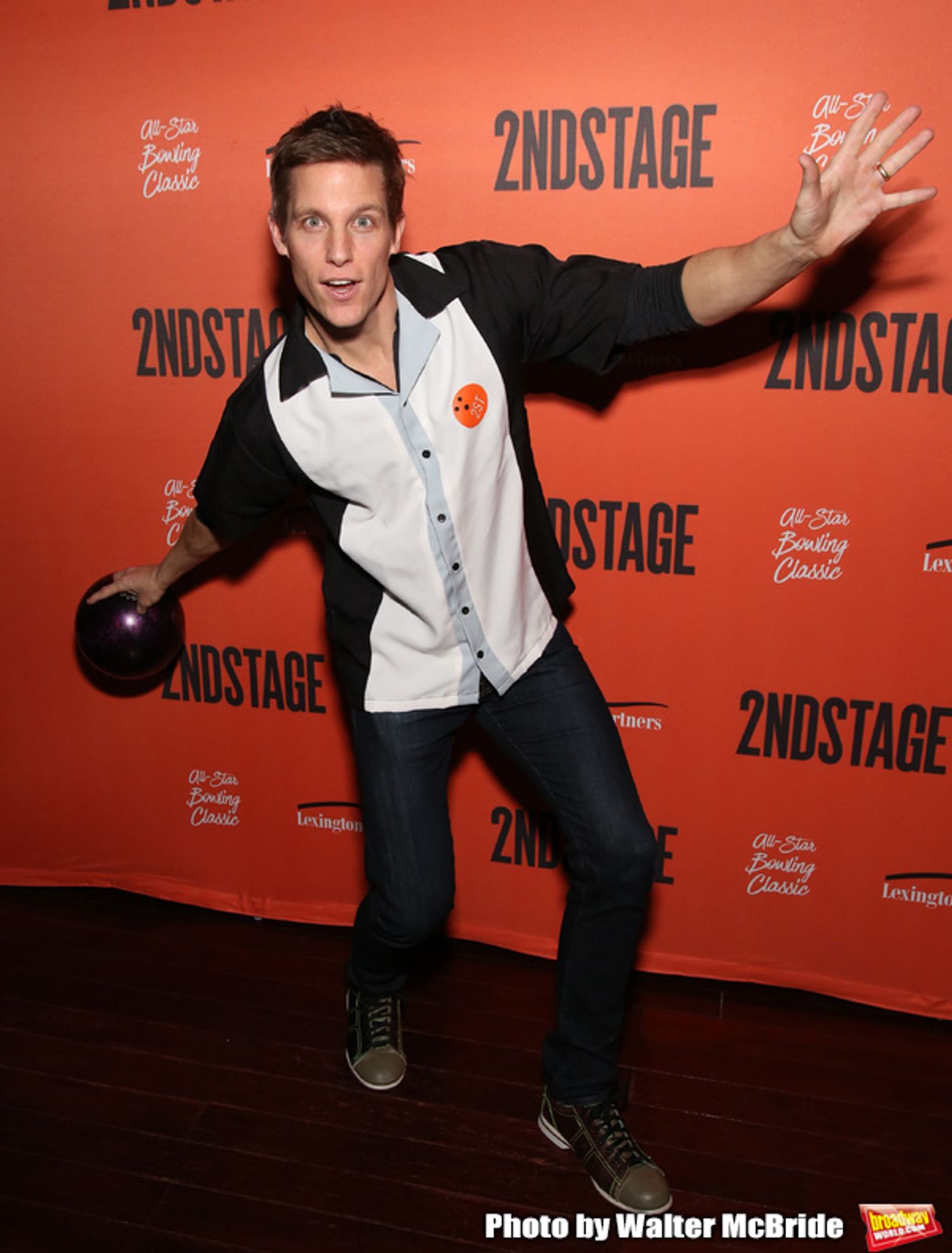 Photo Coverage: Inside Second Stage Theater's  32nd Annual All-Star Bowling Classic  Image