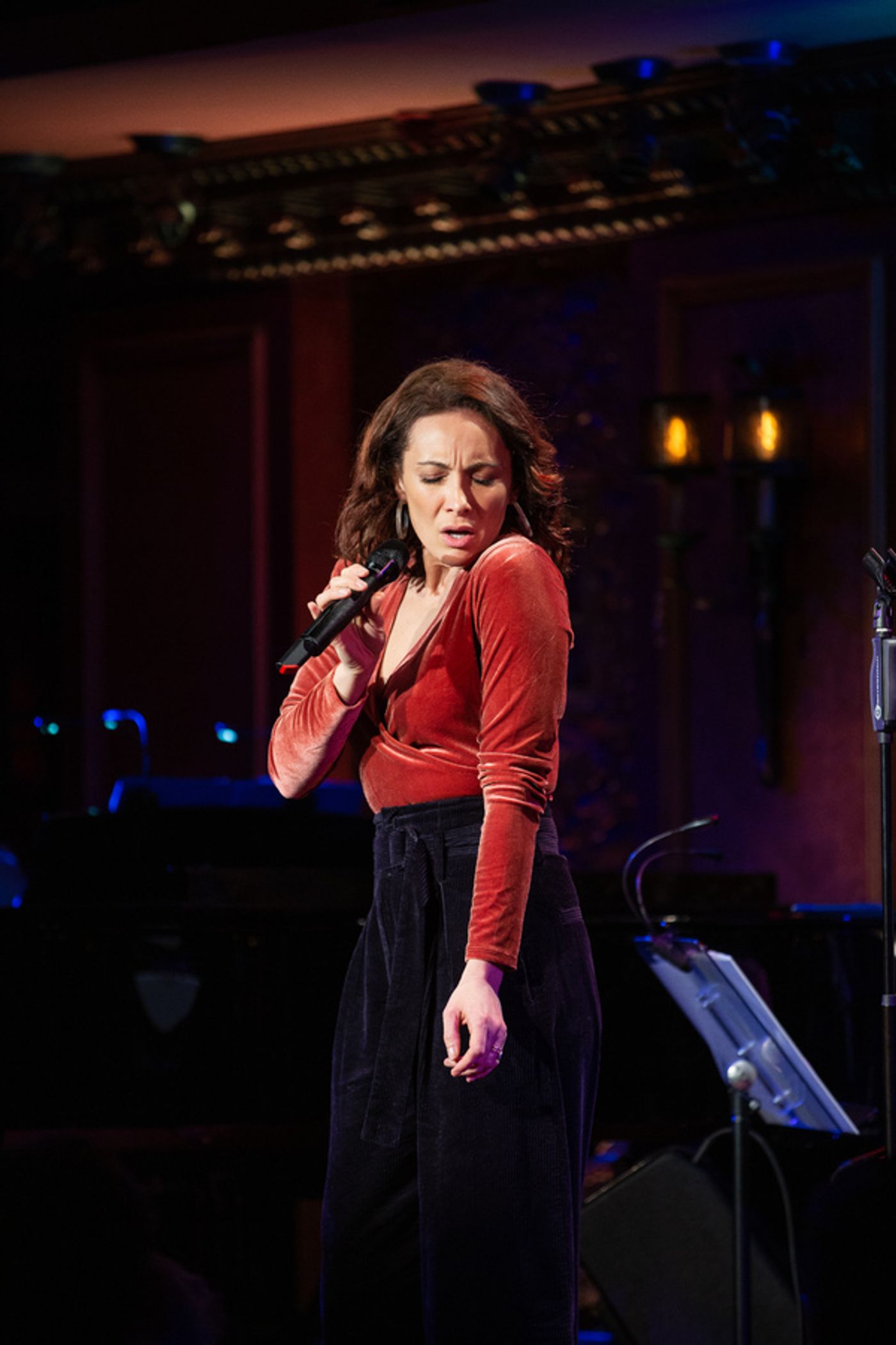 Photo Coverage: Laura Benanti, Michael Park, Teal Wicks, and More Perform to Benefit Immigrant Families at 54 Below  Image