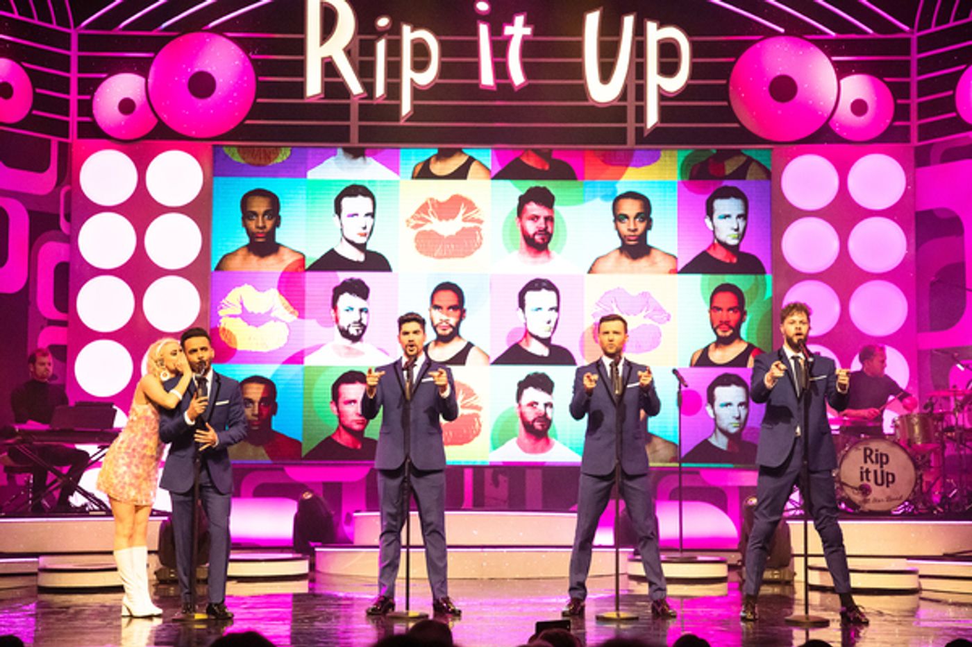 Photo Flash: First Look at RIP IT UP - THE 60s  Image