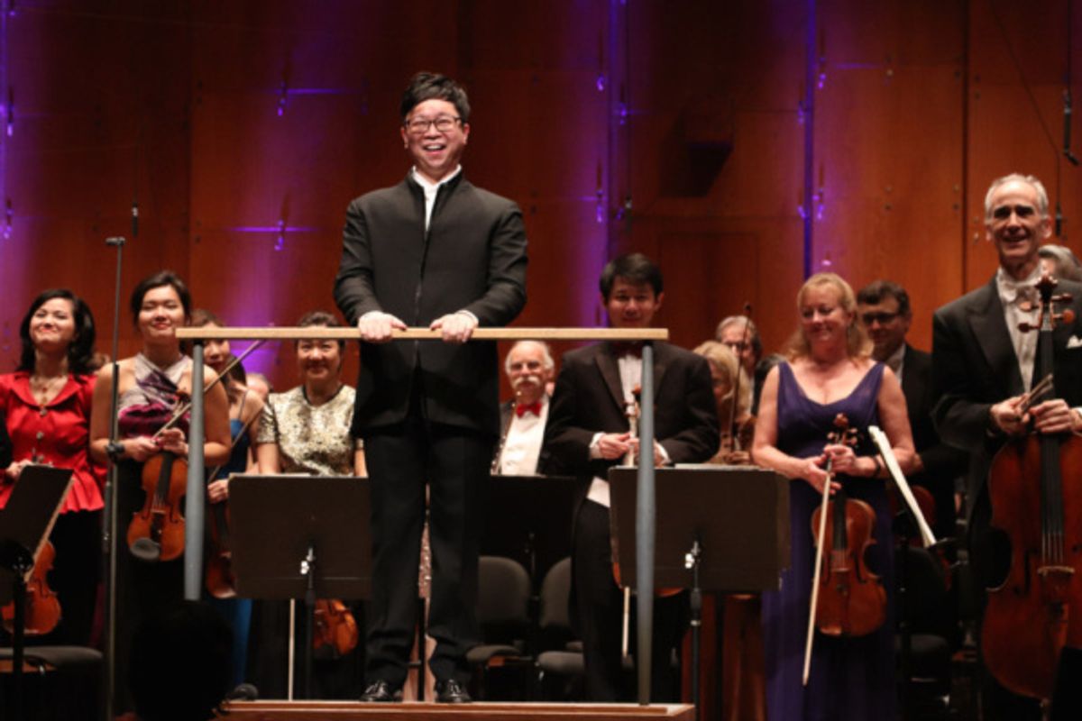 Singaporean conductor Kahchun Wong and the New York Philharmonic musicians at 