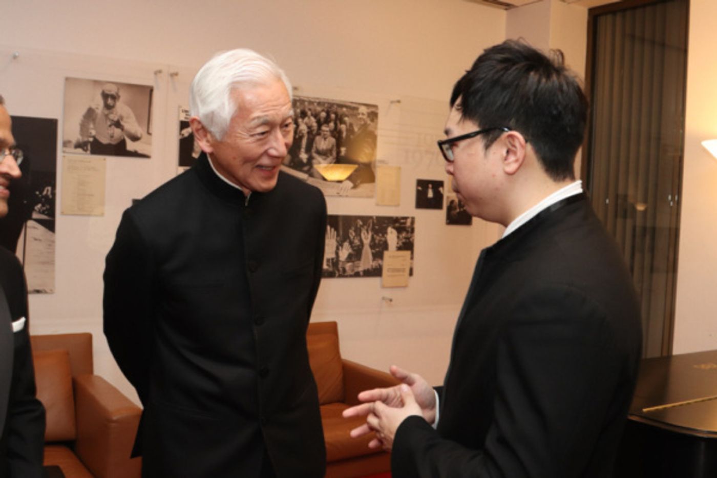 Photo Flash: Kahchun Wong, Bomsori Kim And So Young Park Celebrate New York Philharmonic Debuts In Lunar New Year Concert Photo Flash: Kahchun Wong, Bomsori Kim And So Young Park Celebrate New York Philharmonic Debuts In Lunar New Year Concert Image