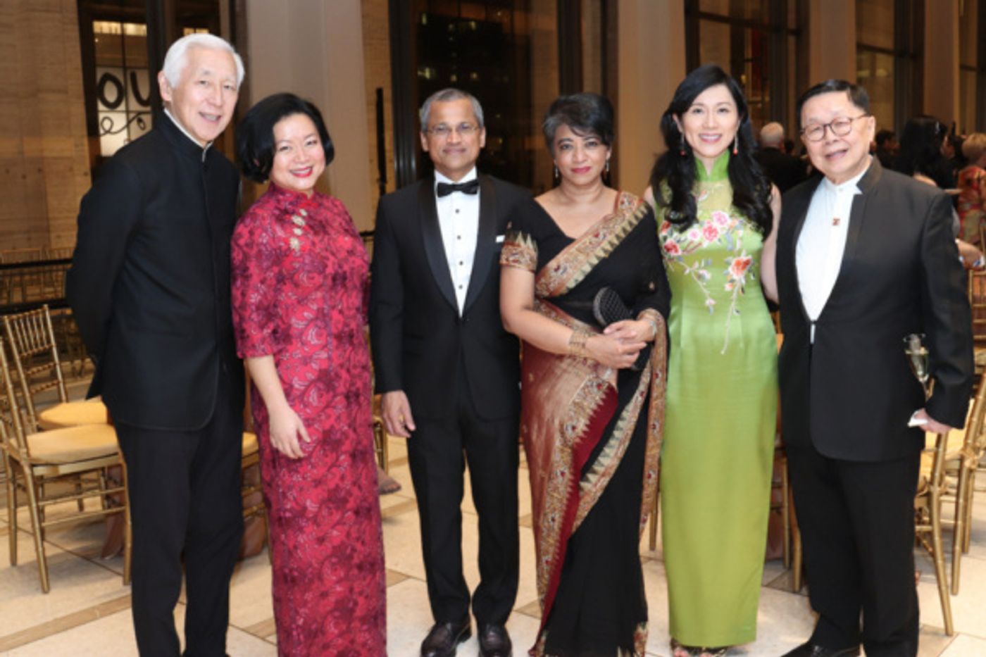Photo Flash: Kahchun Wong, Bomsori Kim And So Young Park Celebrate New York Philharmonic Debuts In Lunar New Year Concert Photo Flash: Kahchun Wong, Bomsori Kim And So Young Park Celebrate New York Philharmonic Debuts In Lunar New Year Concert Image