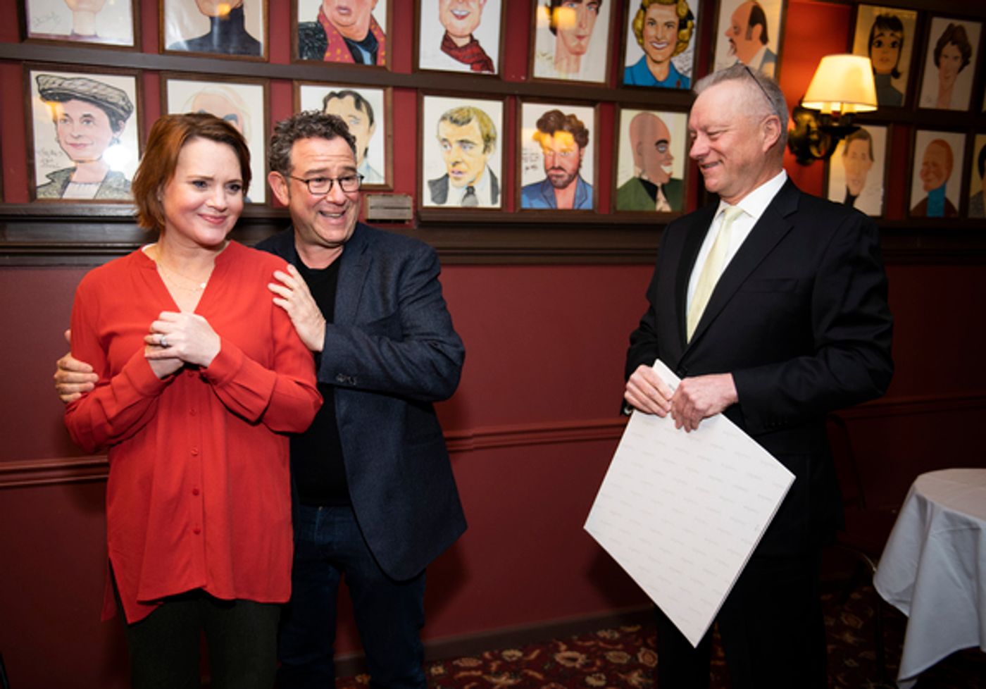 Photo Flash: Broadway Friends Celebrate Jennifer Laura Thompson's New Portrait at Sardi's!  Image