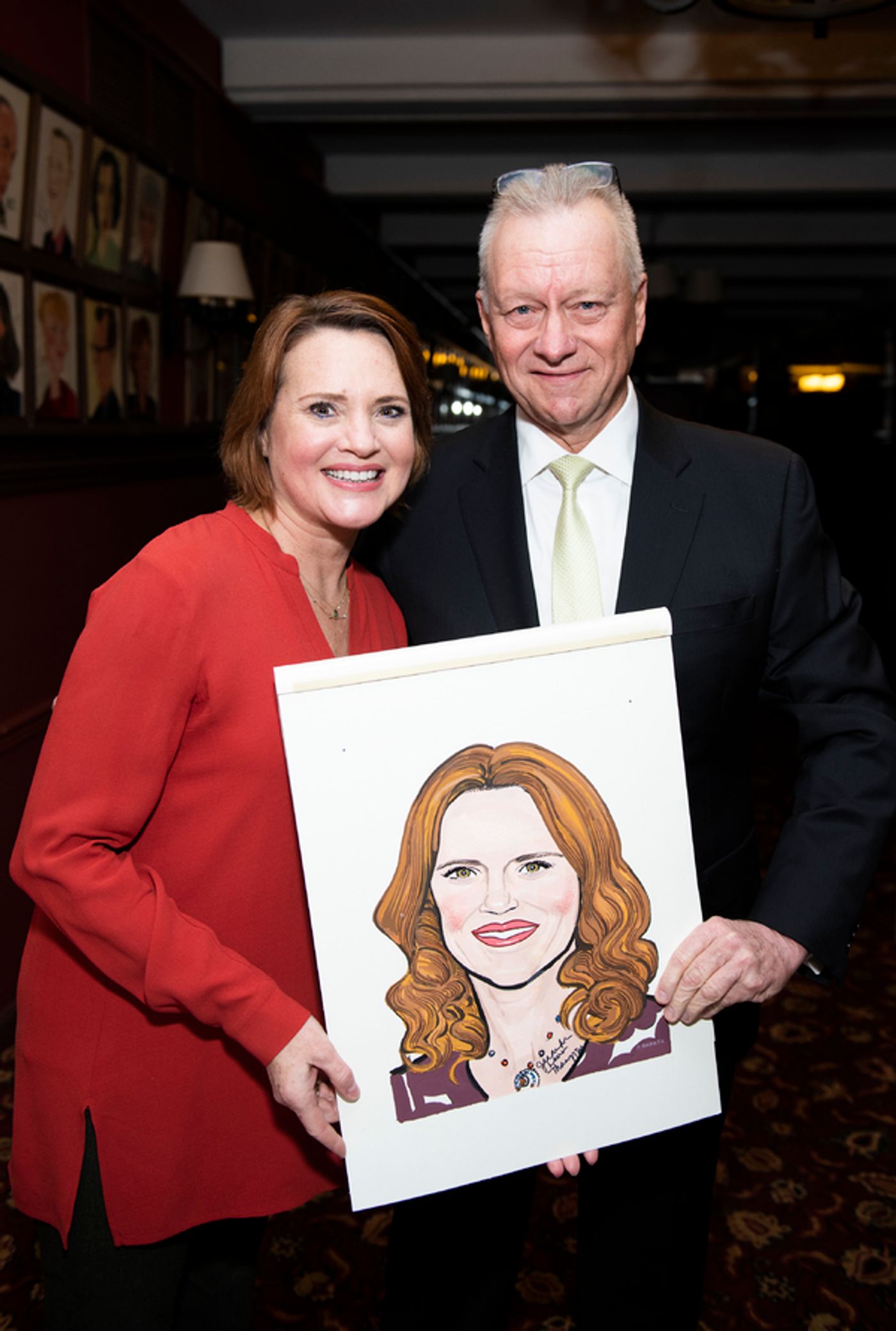 Photo Flash: Broadway Friends Celebrate Jennifer Laura Thompson's New Portrait at Sardi's!  Image