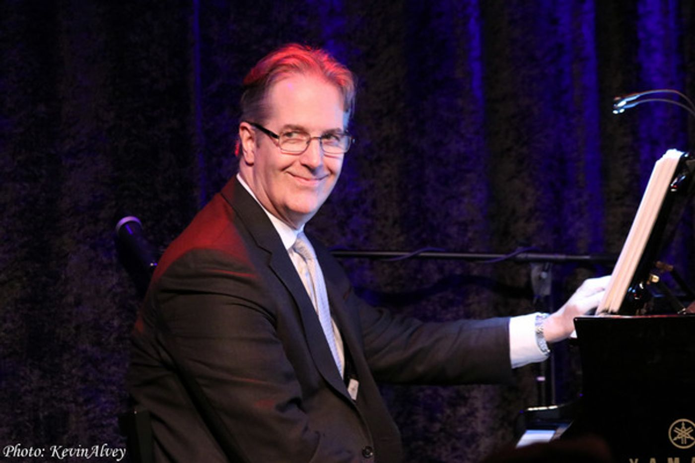 Photo Coverage: Lorna Dallas Brings New Solo Show STAGES to Birdland  Image