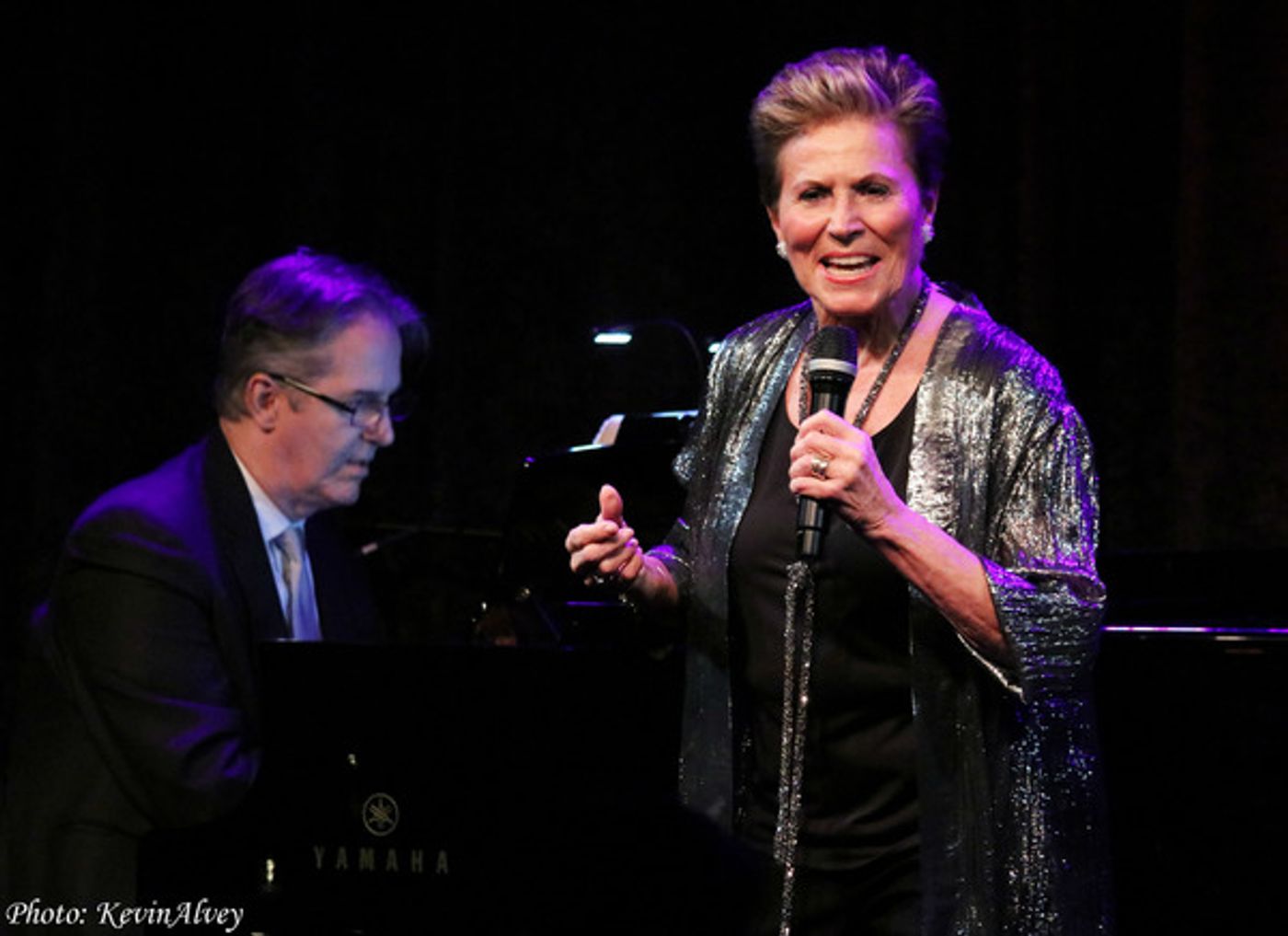 Photo Coverage: Lorna Dallas Brings New Solo Show STAGES to Birdland  Image