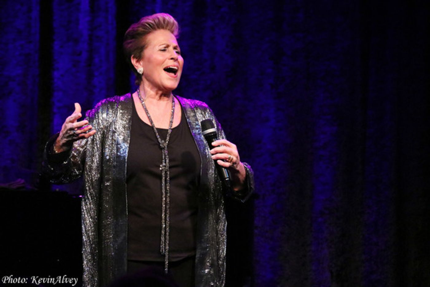 Photo Coverage: Lorna Dallas Brings New Solo Show STAGES to Birdland  Image
