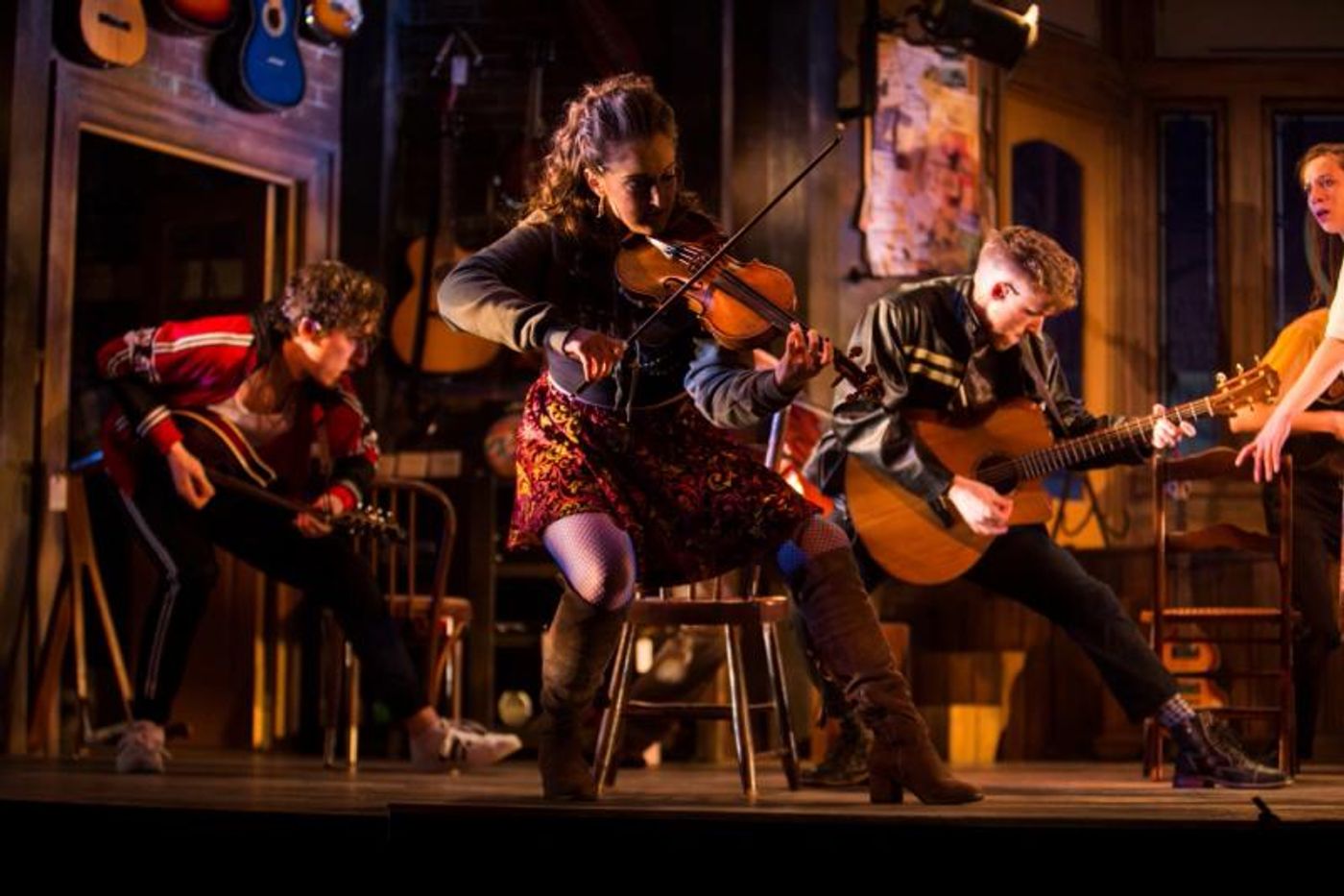 Review: Virginia Repertory Theatre's Hypnotic ONCE is One of the Region's Best Musicals in Years  Image