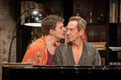 Ben Allen (Rufus), Jonathan Hyde (Beau) Photo