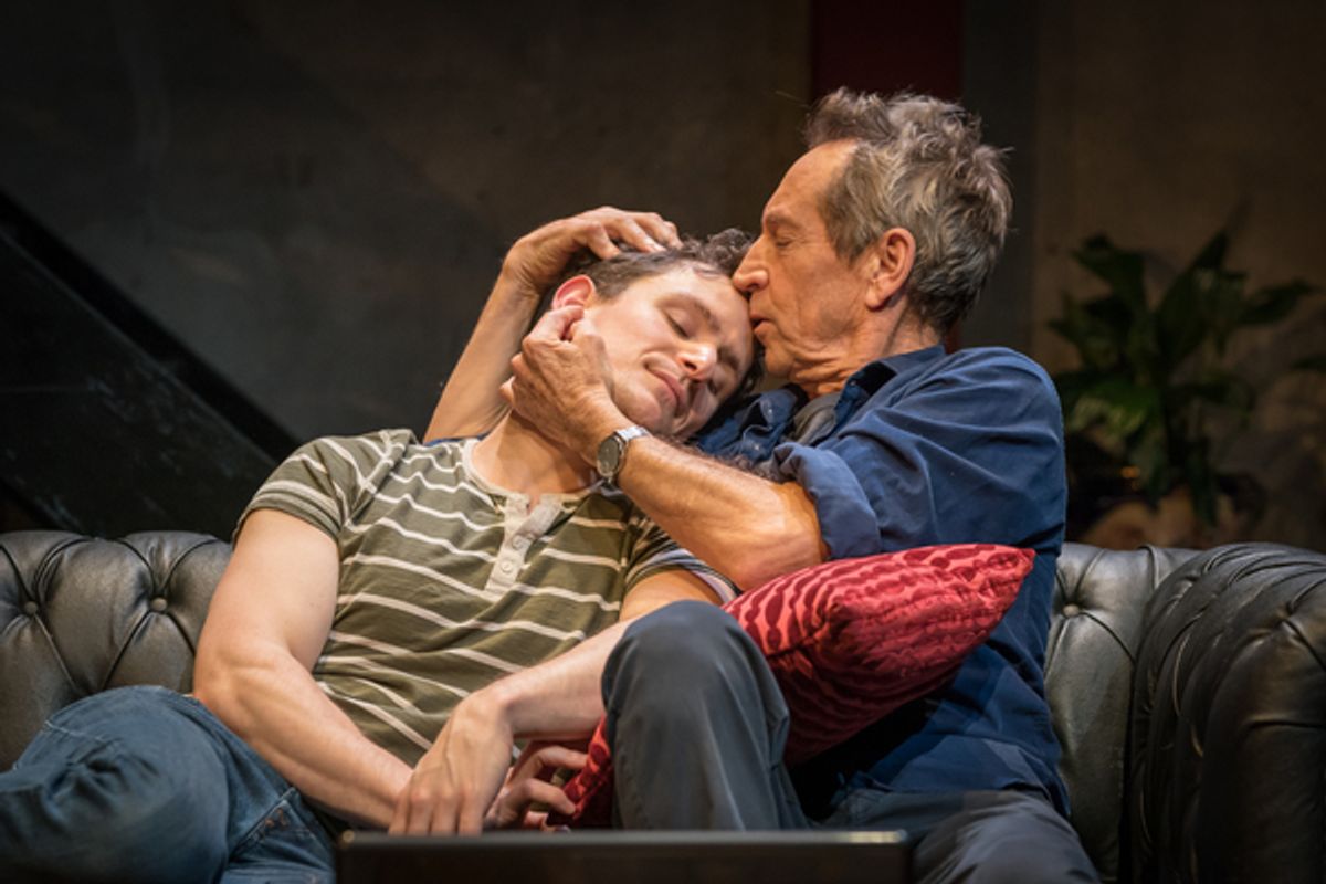 Ben Allen (Rufus), Jonathan Hyde (Beau) at 