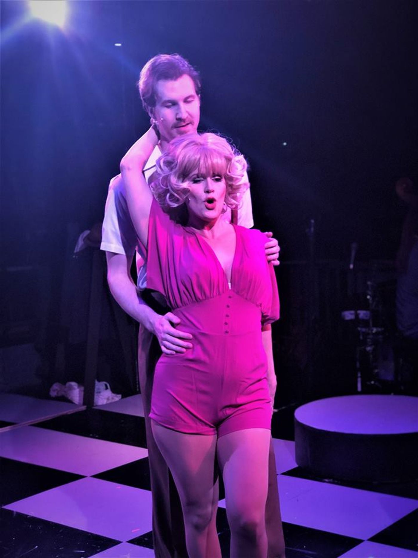 Review: KISS ME, KATE Audiences Are 'So In Love' With Chaffin's Barn's Stunning Revival  Image