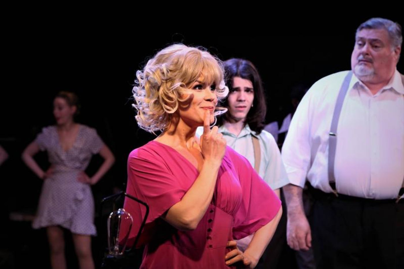 Review: KISS ME, KATE Audiences Are 'So In Love' With Chaffin's Barn's Stunning Revival  Image