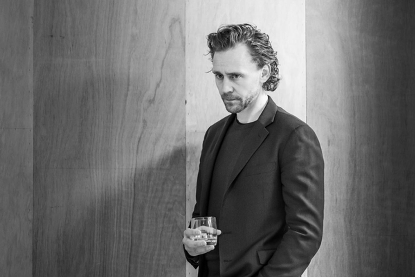 Photo Flash: In Rehearsal with Tom Hiddleston, Charlie Cox and More for BETRAYAL  Image