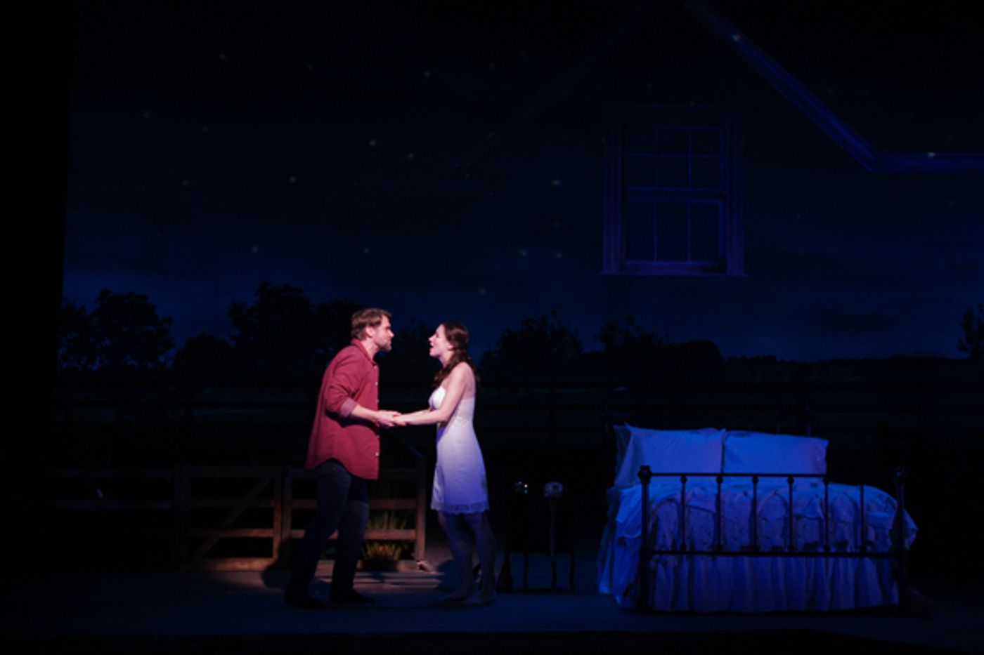 Photo Flash: Philadelphia Theatre Company Presents THE BRIDGES OF MADISON COUNTY Photo Flash: Philadelphia Theatre Company Presents THE BRIDGES OF MADISON COUNTY Image
